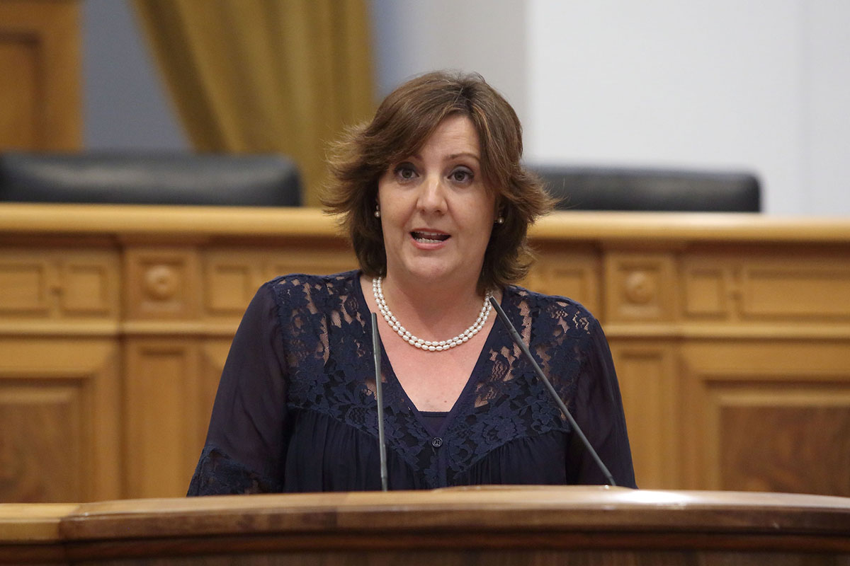 Patricia Franco en el Pleno de las Cortes.