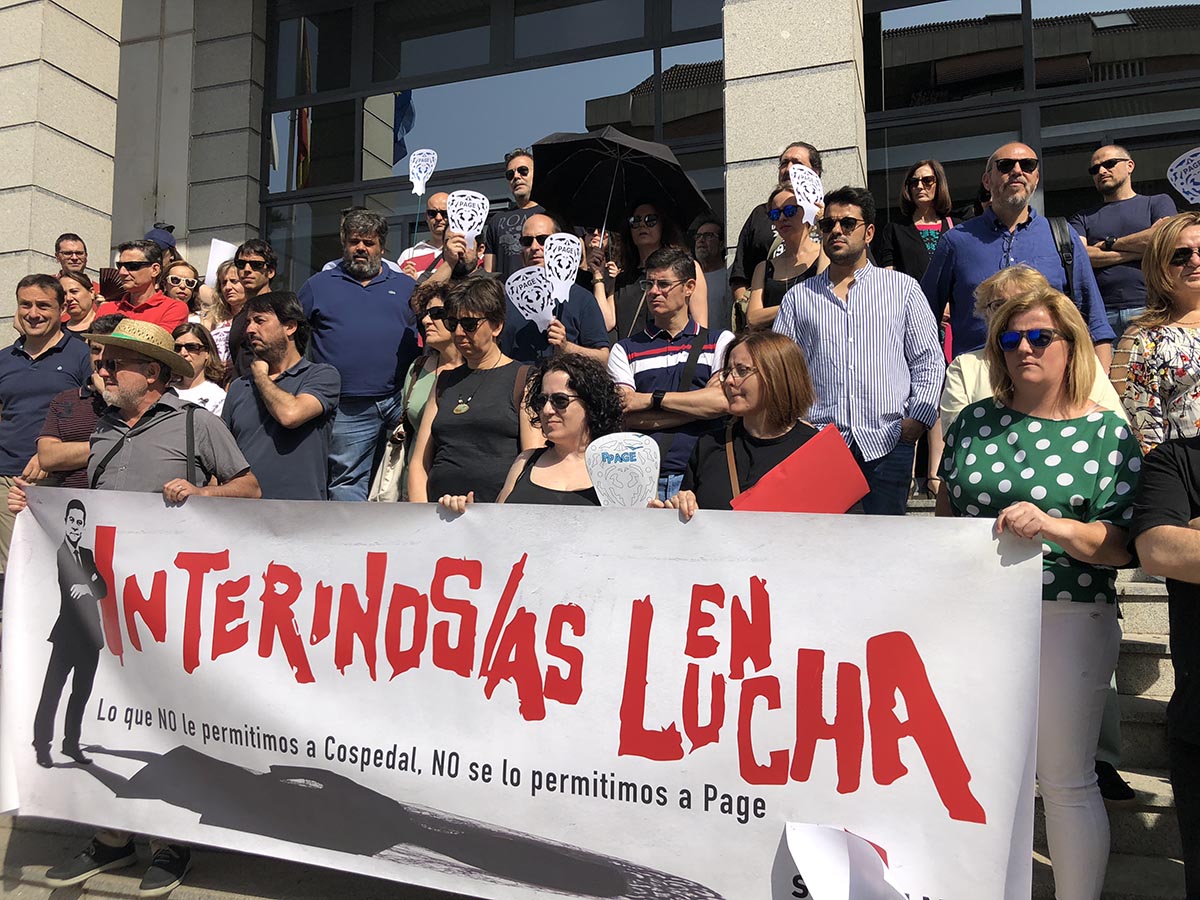 Concentración de interinos en Toledo.