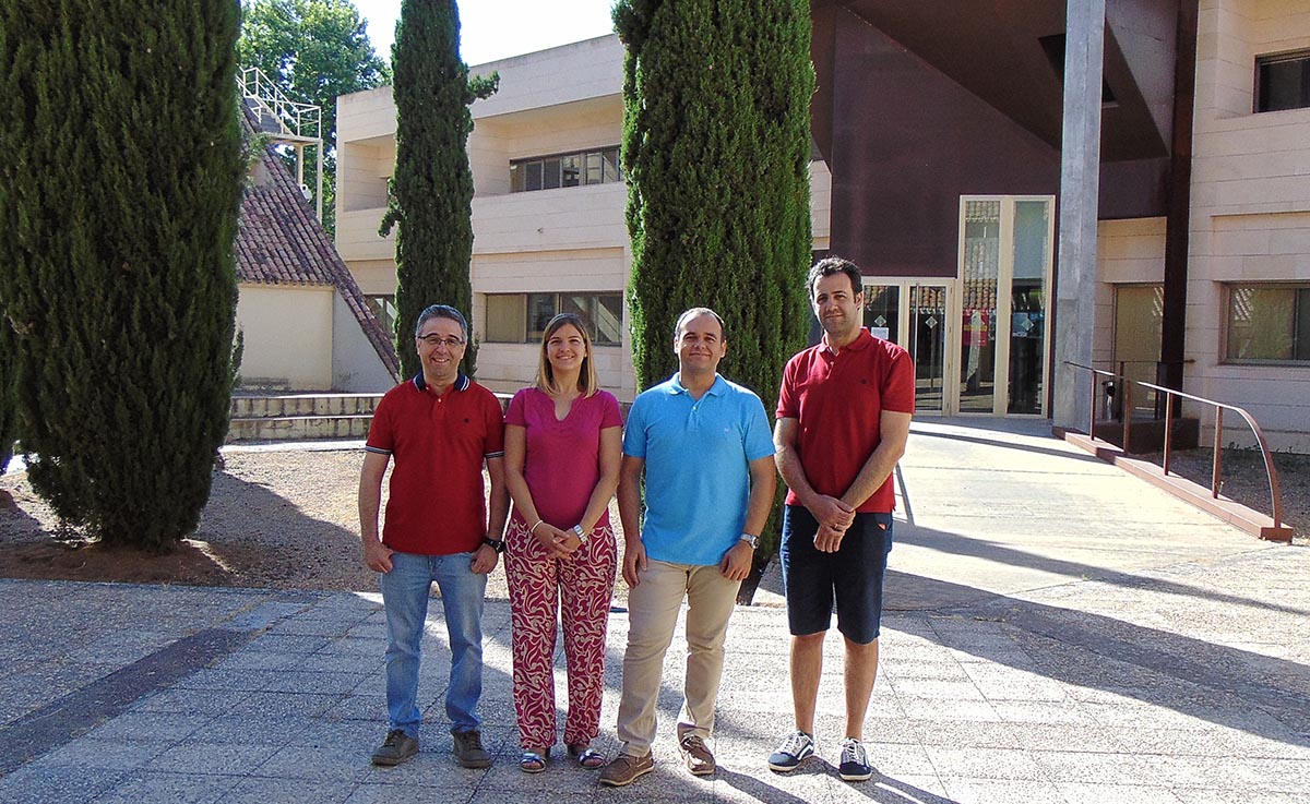 Los cuatro profesores premiados de la UCLM