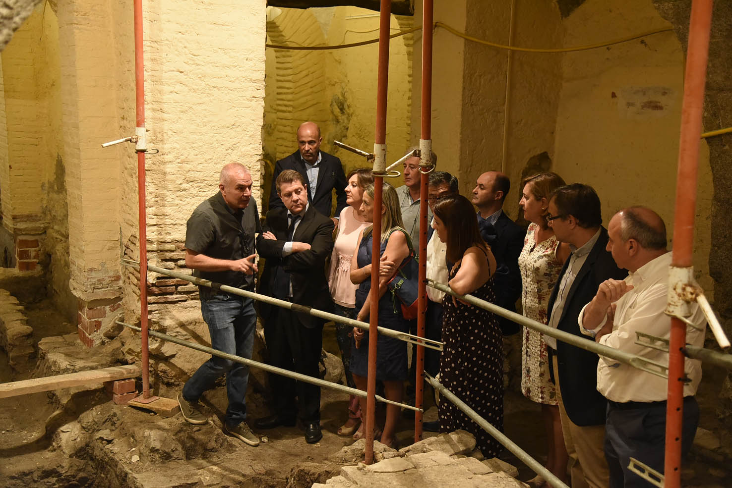 Visita de Page y Tolón a la Mezquita de Tornerías.