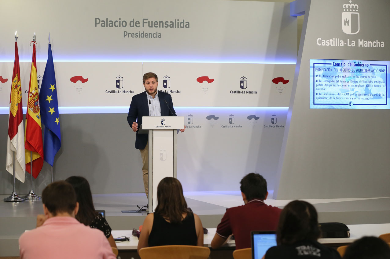 El portavoz del Gobierno de CLM, Nacho Hernando. sanitarias