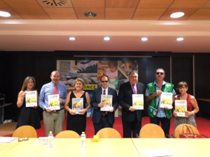 ONCE Manoli Sánchez y Lorenzo Calado, los dos primero por la derecha.