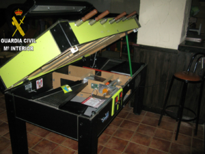 Futbolín donde se han robado la recaudación en Tobarra.