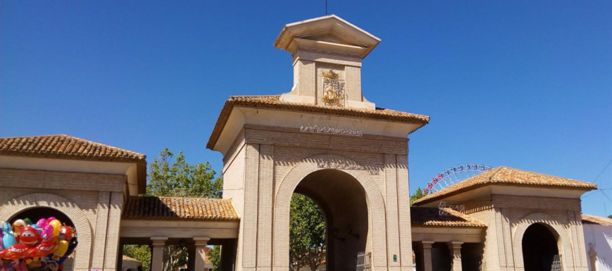 Puerta de Hierros. Imagen de archivo de la Feria de Albacete