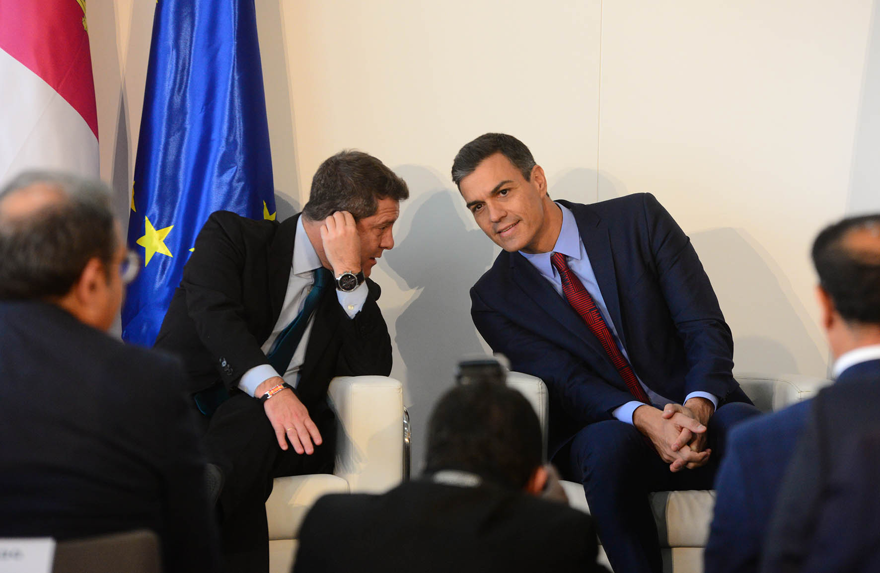 Pedro Sánchez y Emiliano García-Page, durante la última visita del presidente del Gobierno de España.