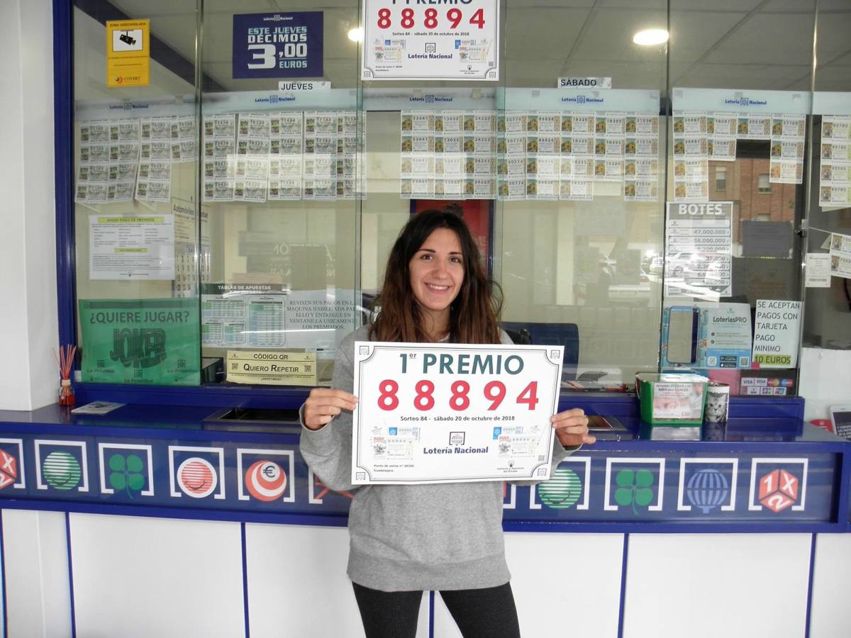 Administración de Lotería número cinco de Guadalajara donde se ha vendido un primer premio.