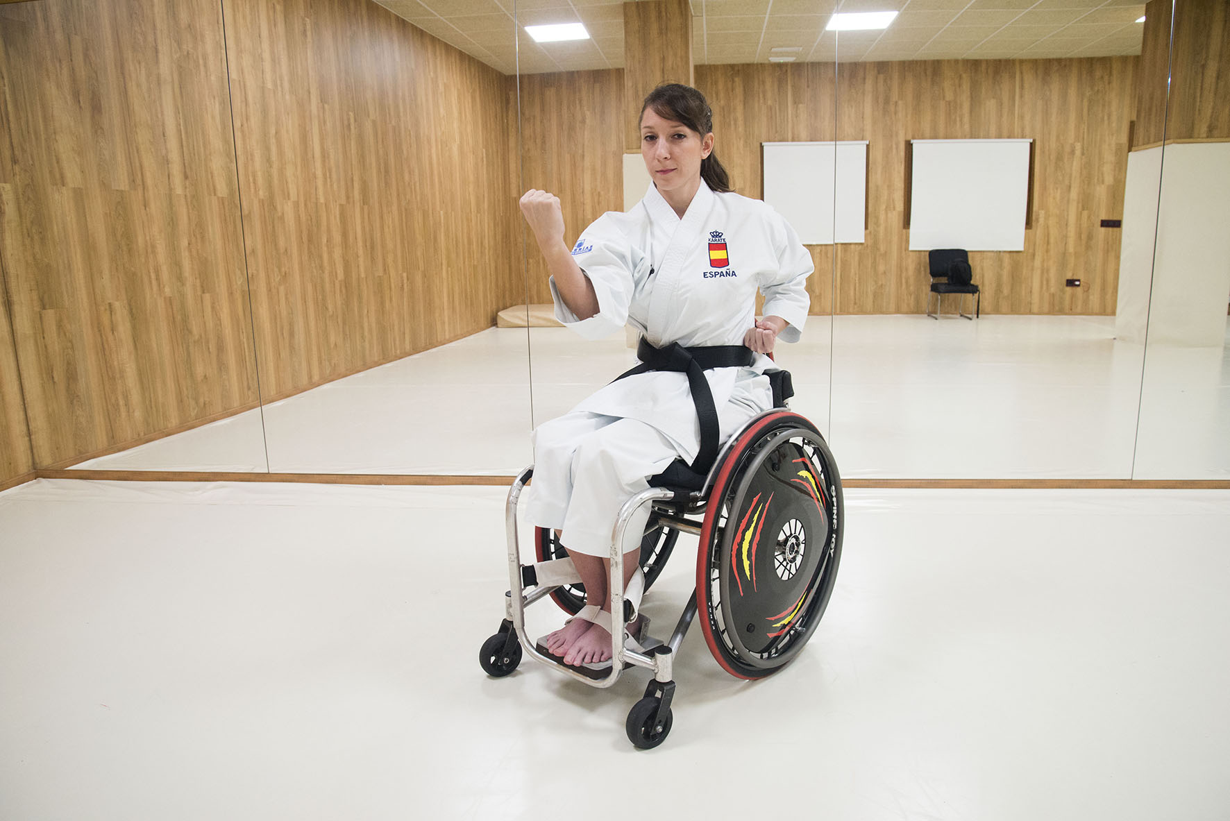 Isabel Fernández necesita una silla de ruedas nueva para competir en el Europeo y busca patrocinadores.
