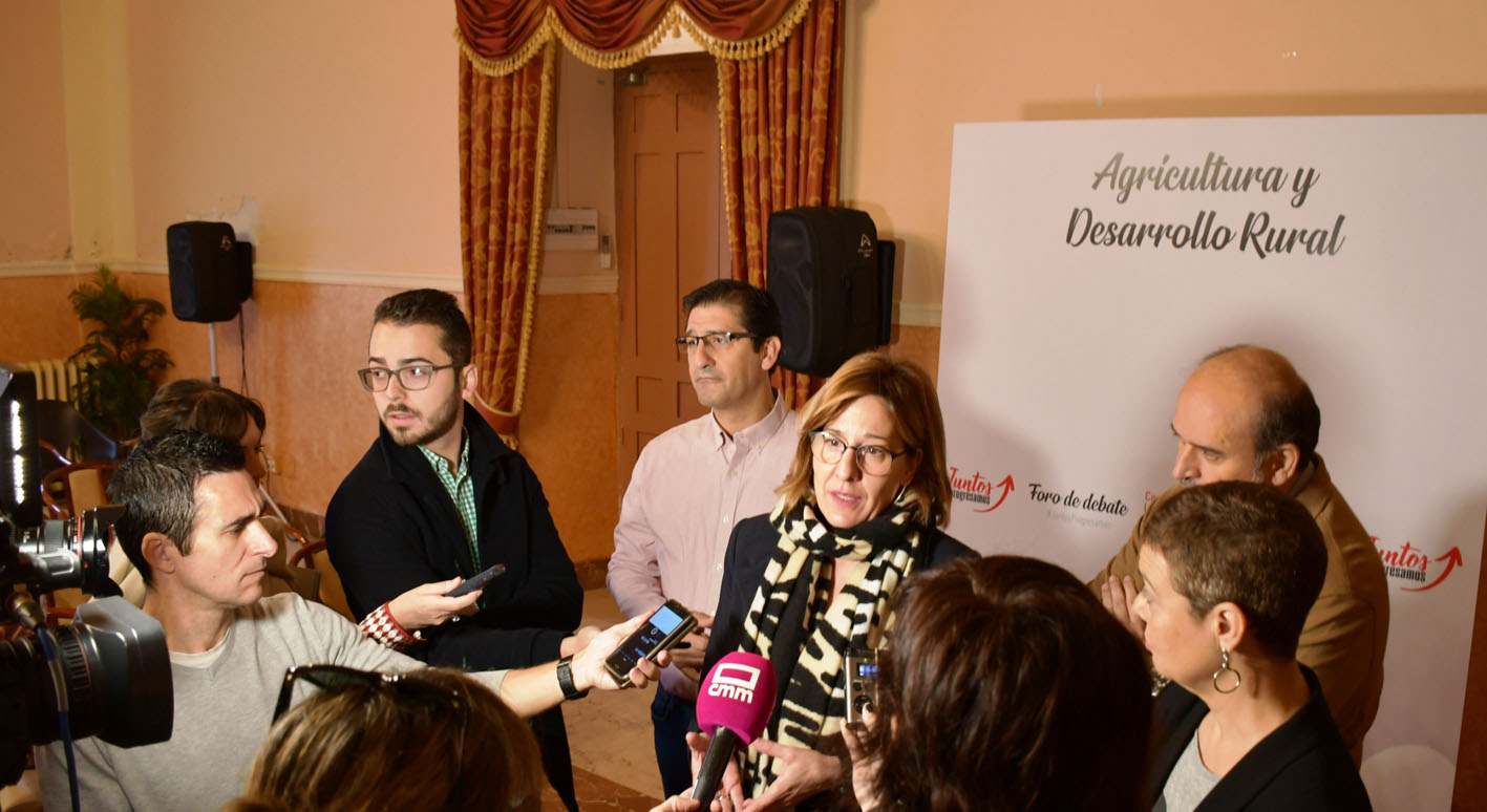 Blanca Fernández piensa, "sinceramente, que Cospedal no puede ser la presidenta de honor del PP de CLM".