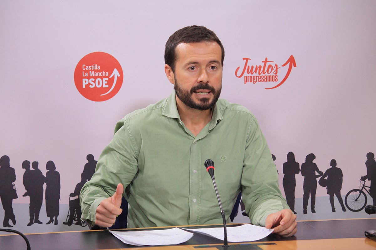 Escudero (PSOE) no quiere ni oír hablar de adelanto electoral