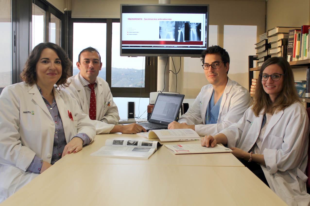 Los cirujanos premiados del Hospital de Toledo.