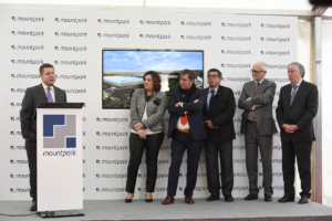 Primera piedra de la planta de Mountpark en Illescas.