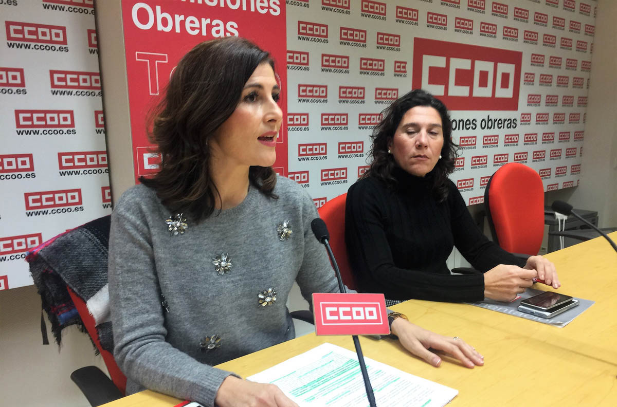 Nuria Garrido y Chelo Gómez del Pulgar, trabajadoras de Atento y representantes de CCOO.