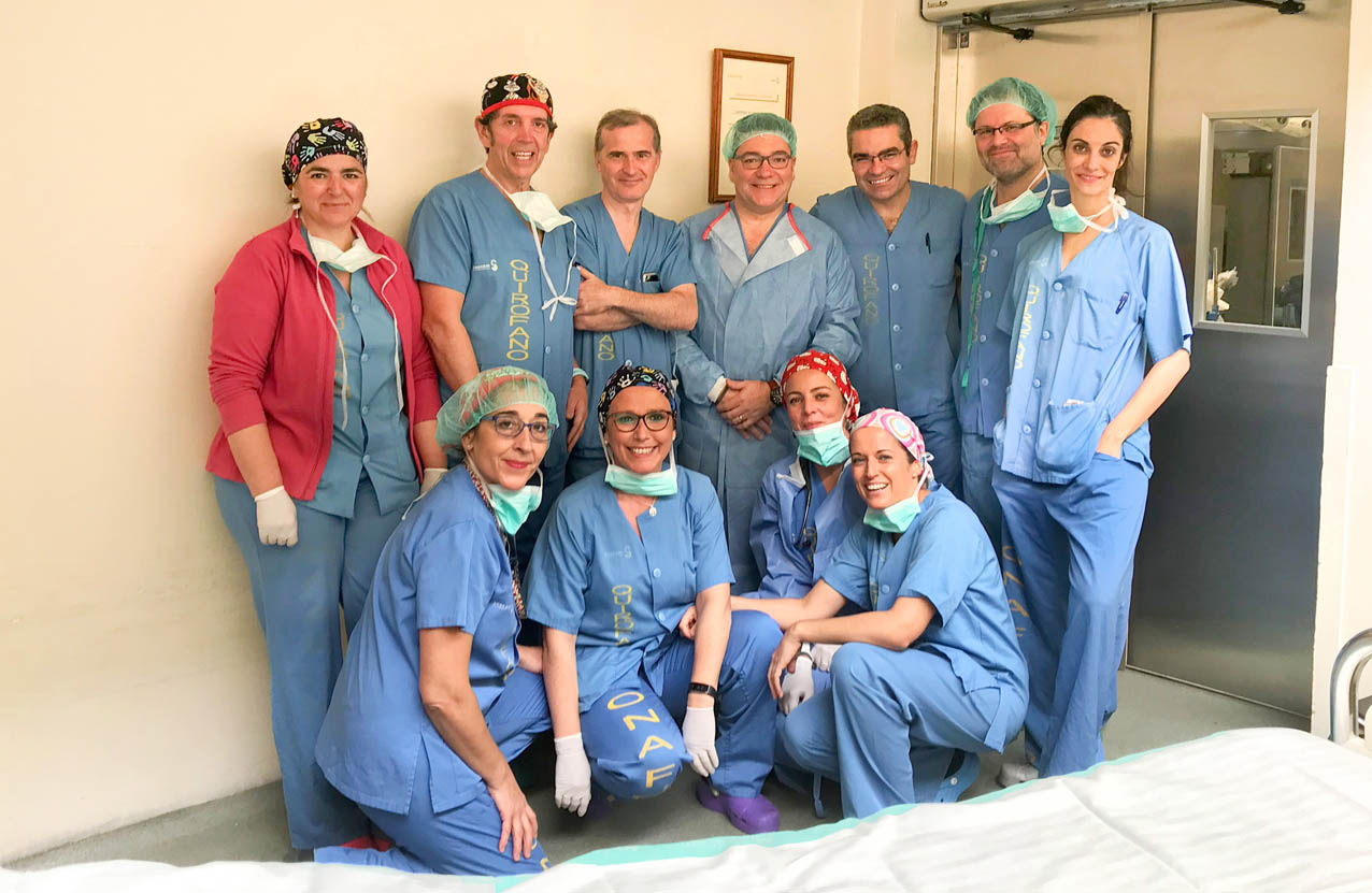 El equipo que ha realizado la novedosa técnica en el Hospital de Toledo.