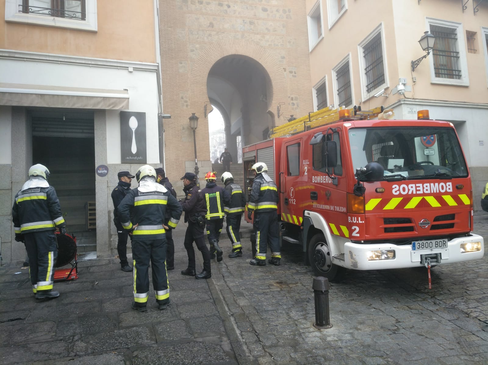 Los Bomberos han actuado de forma rápida y sofocado el incendio en unos momentos