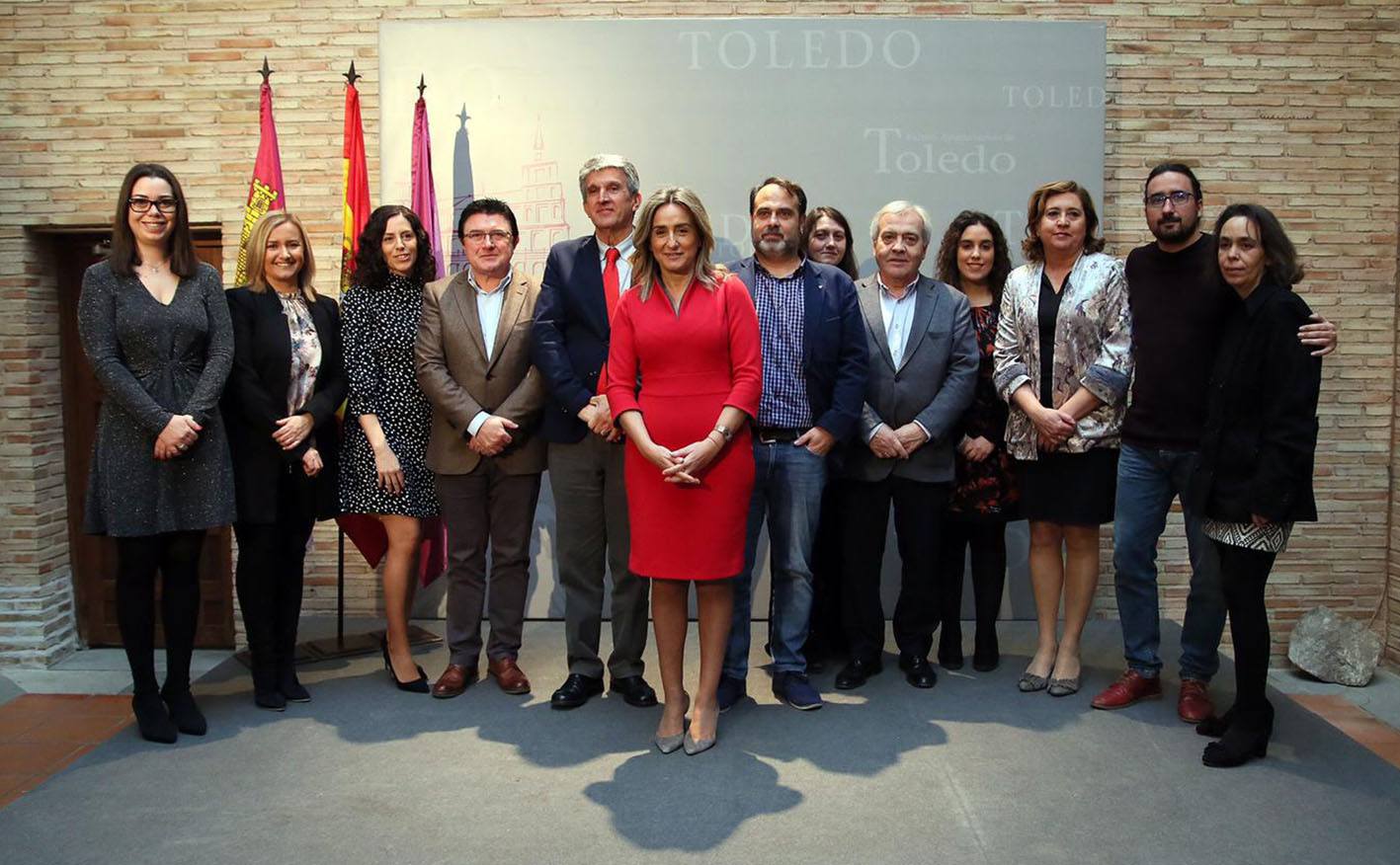 Milagros Tolón y el Gobierno municipal de Toledo al completo