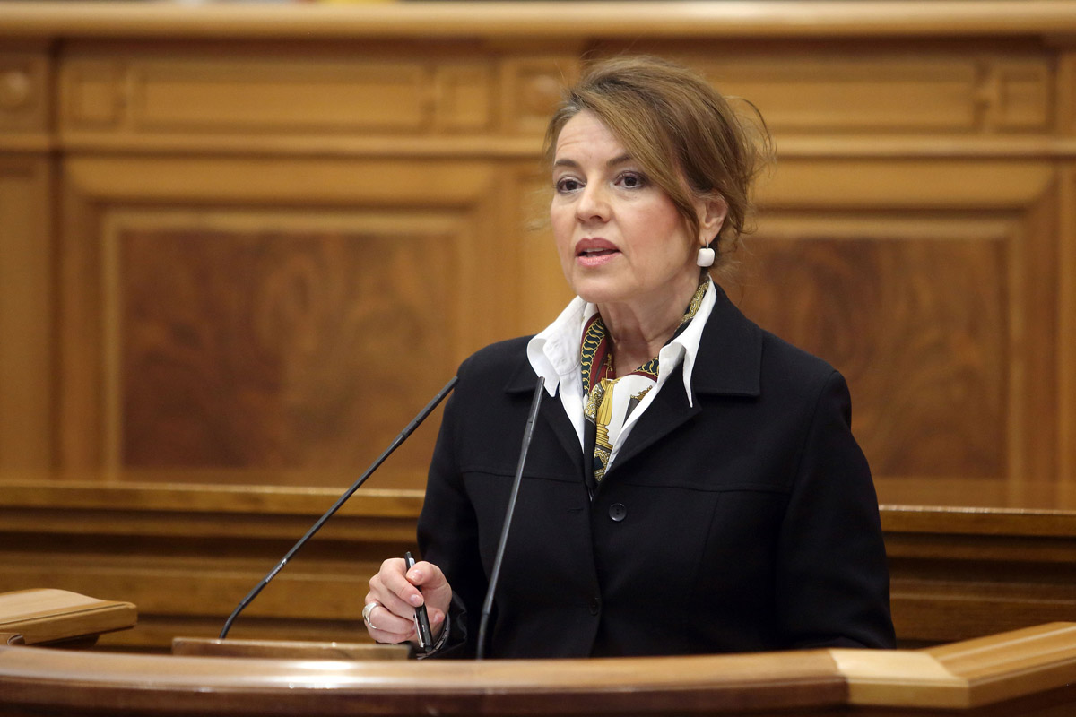 Aurelia Sánchez durante el Pleno en las Cortes de CLM.