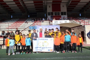 VII Campus de fútbol de Navidad de la Peña Real Madrid Mazacotero