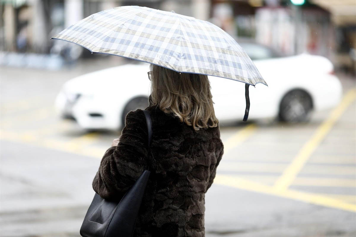 En el interior peninsular descenderán las temperaturas y los vientos serán cambiantes.