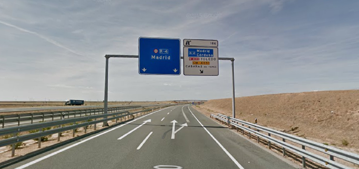 Imagen del acceso a la R-4 desde la A-40, en Ocaña (Toledo). peajes