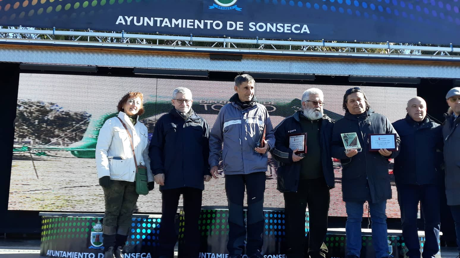 Homenaje a Fernández Gaitán en el Cross de Sonseca