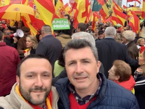 El presidente de Vox Toledo, Luis Miguel Núñez Gil, y el presidente de Vox Murcia, Pascual Salvador.