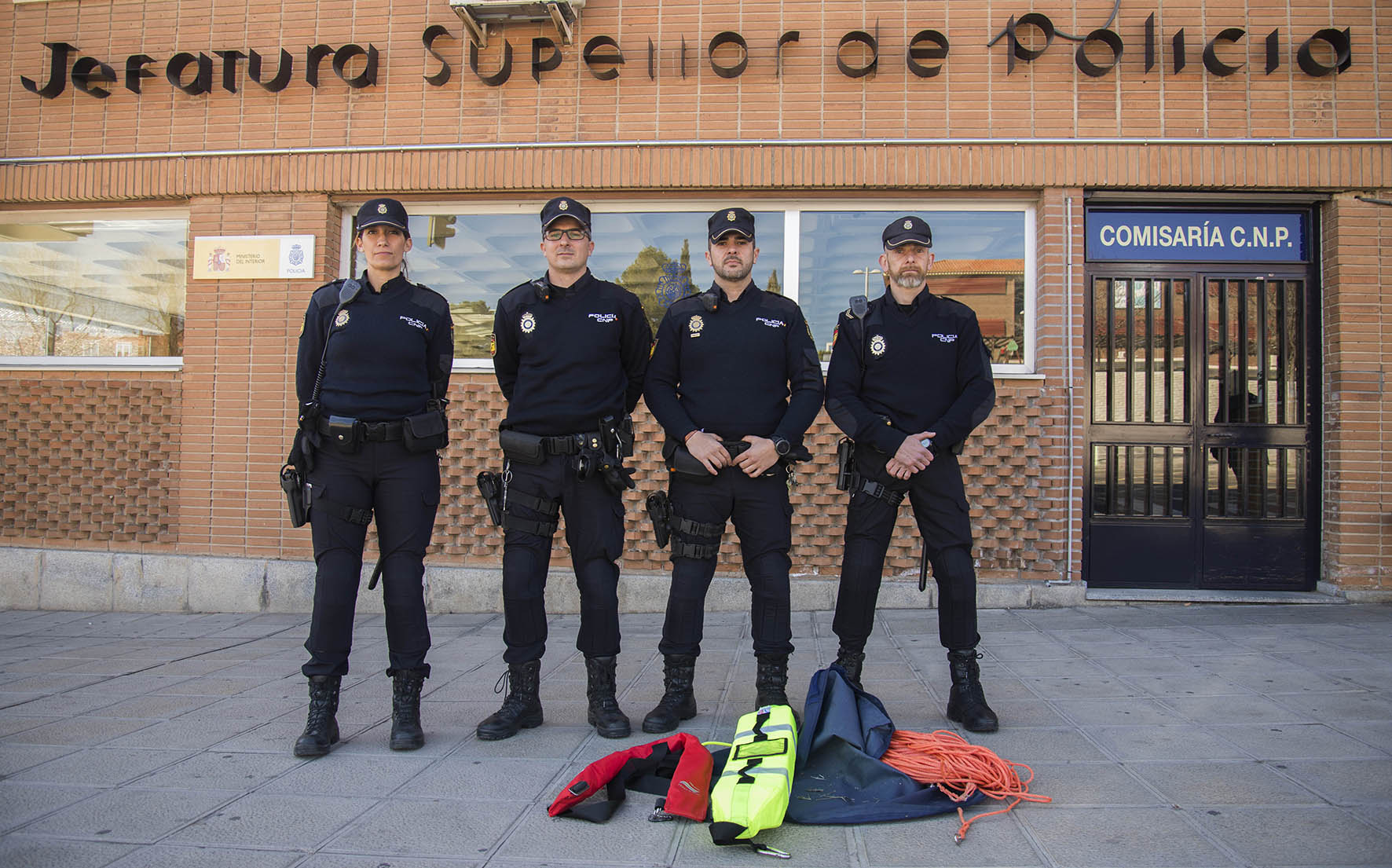 Jana, Pablo, Alberto y Enrique, policías nacionales en Toledo. Salvaron tres vidas en apenas dos meses.