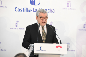 Ángel Felpeto.
