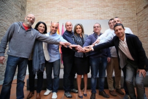Milagros Tolón, con los representantes sindicales del Ayuntamiento de Toledo
