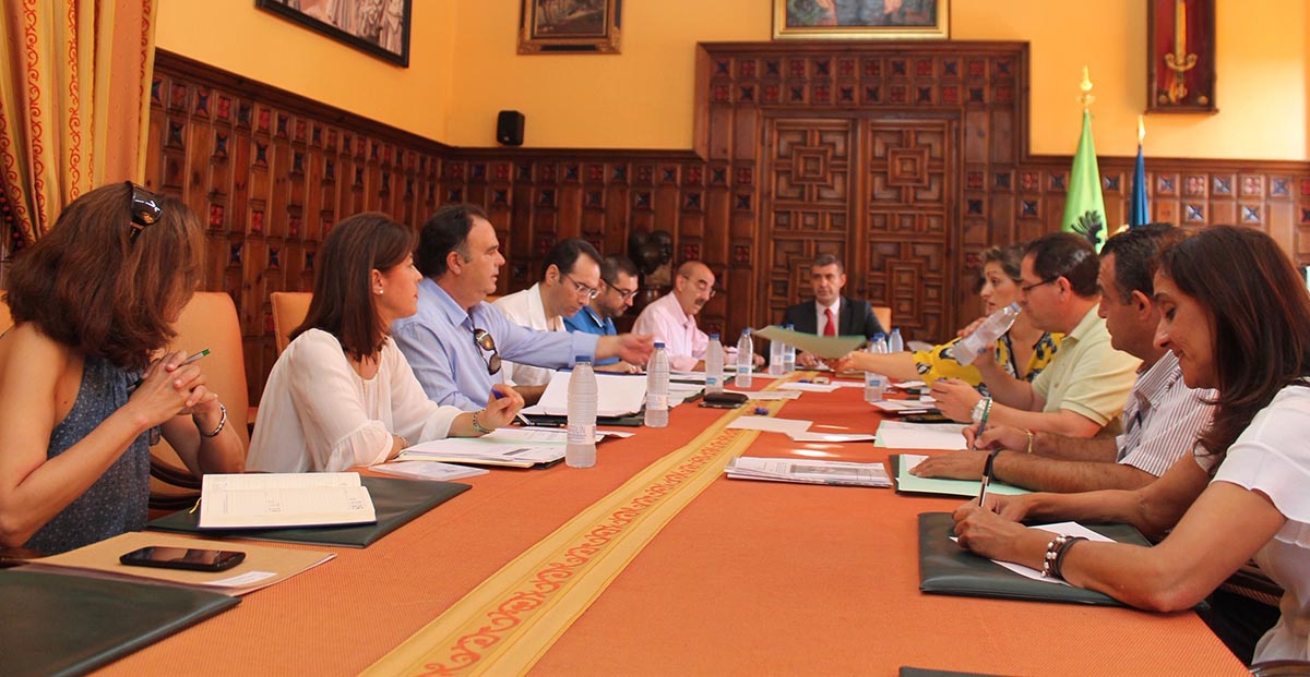Foto de archivo de la Junta de Gobierno de la Diputación de Toledo
