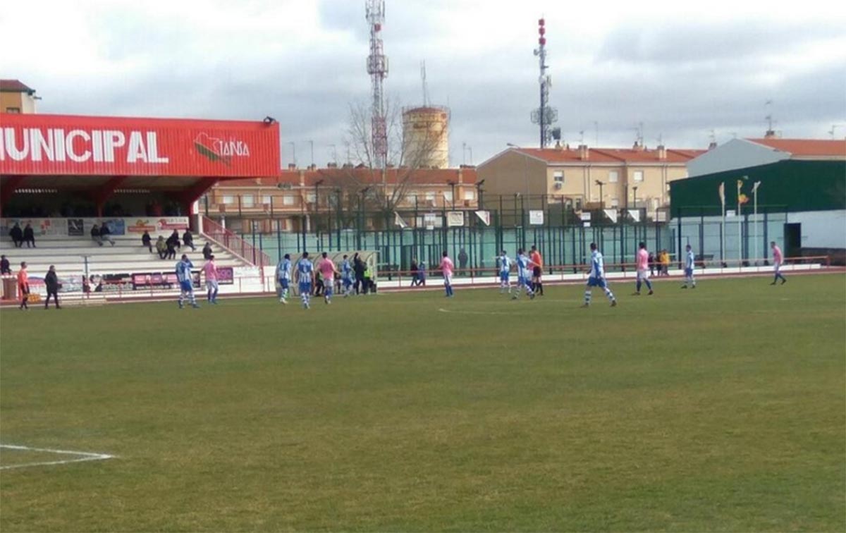 El CD Manchego, preocupado por los ataques en Internet