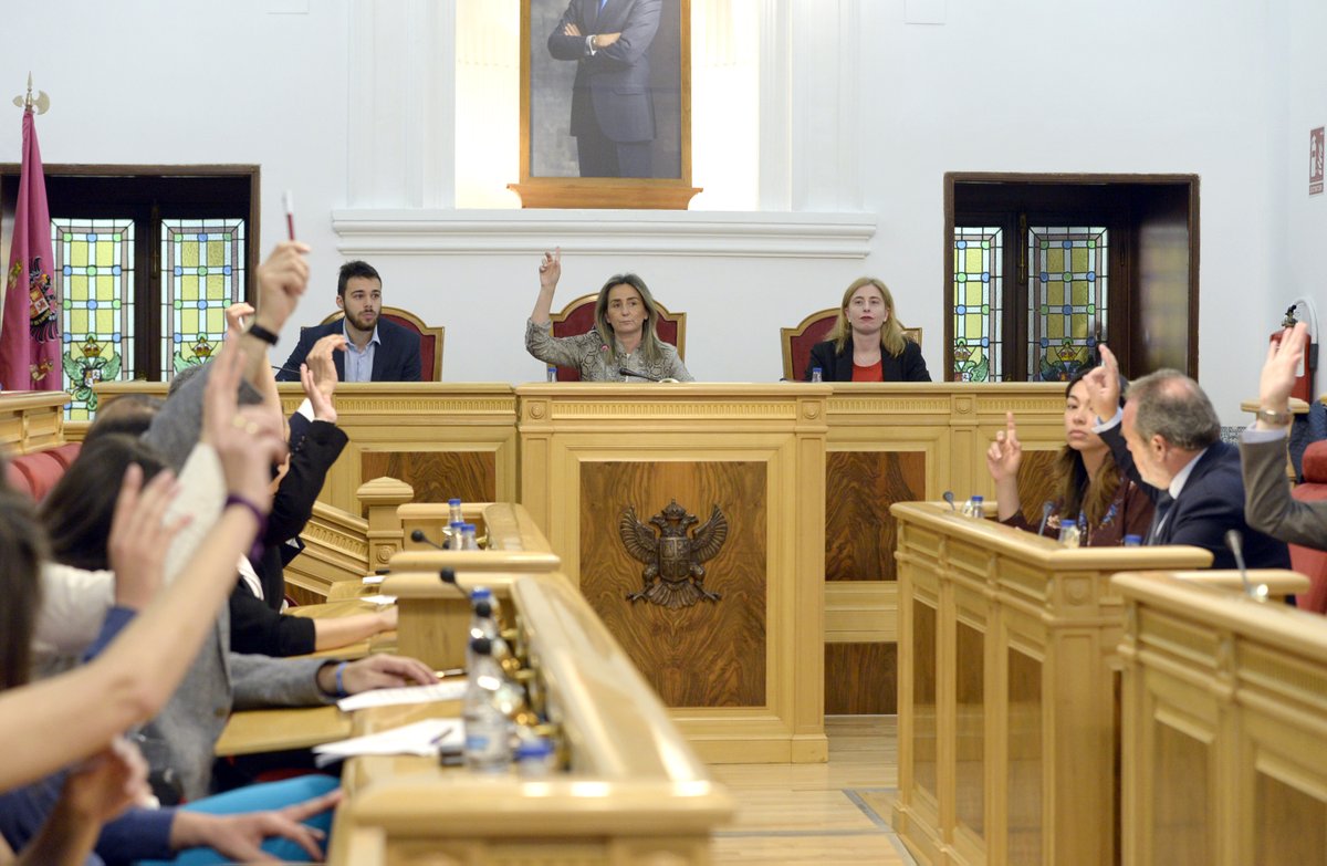 Último pleno en el Ayuntamiento de Toledo.