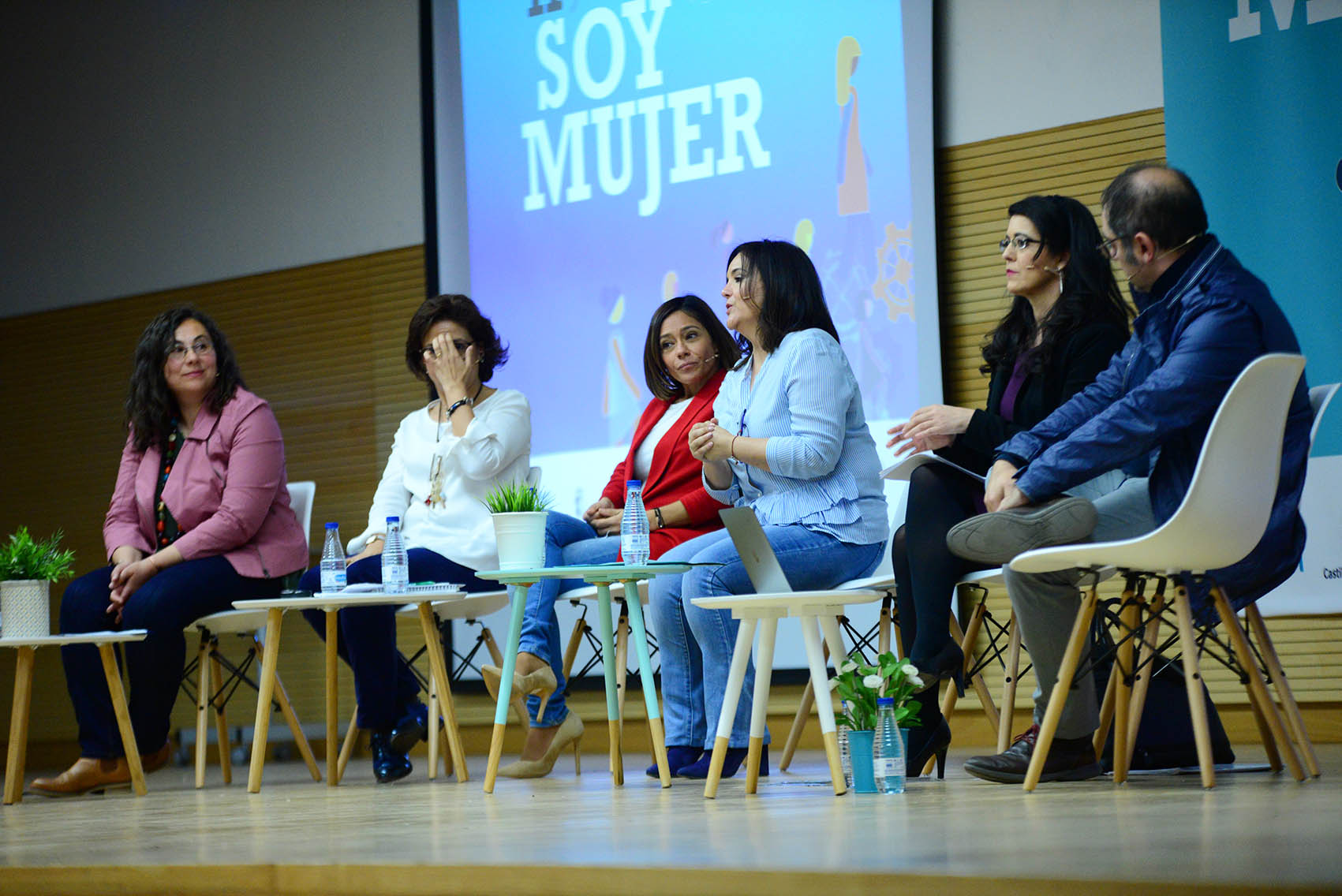 micromachismos Mesa de debate: "Avanzando en igualdad", en la II Jornada "Soy Mujer".
