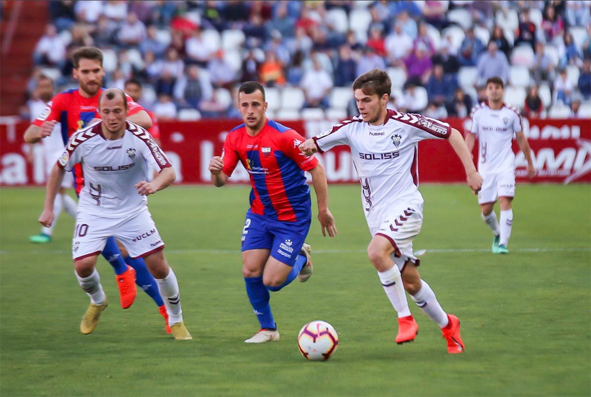 Febas, en el partido del Albacete contra el Extremadura