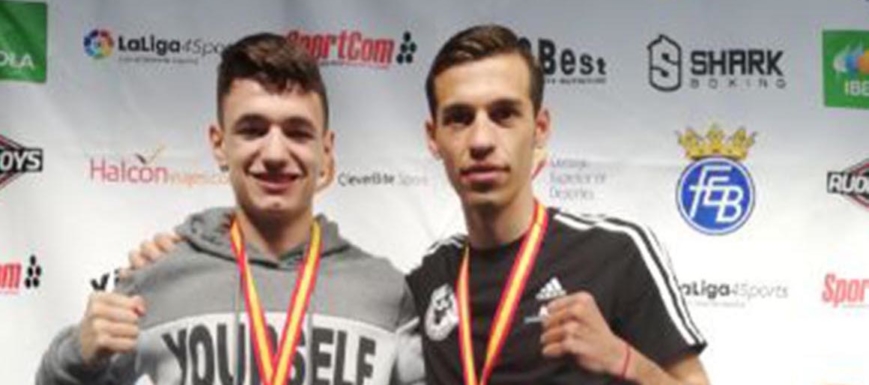 Álex Muñoz (izquierda) y Jordi Martínez (bronces del Fight Club Albacete)