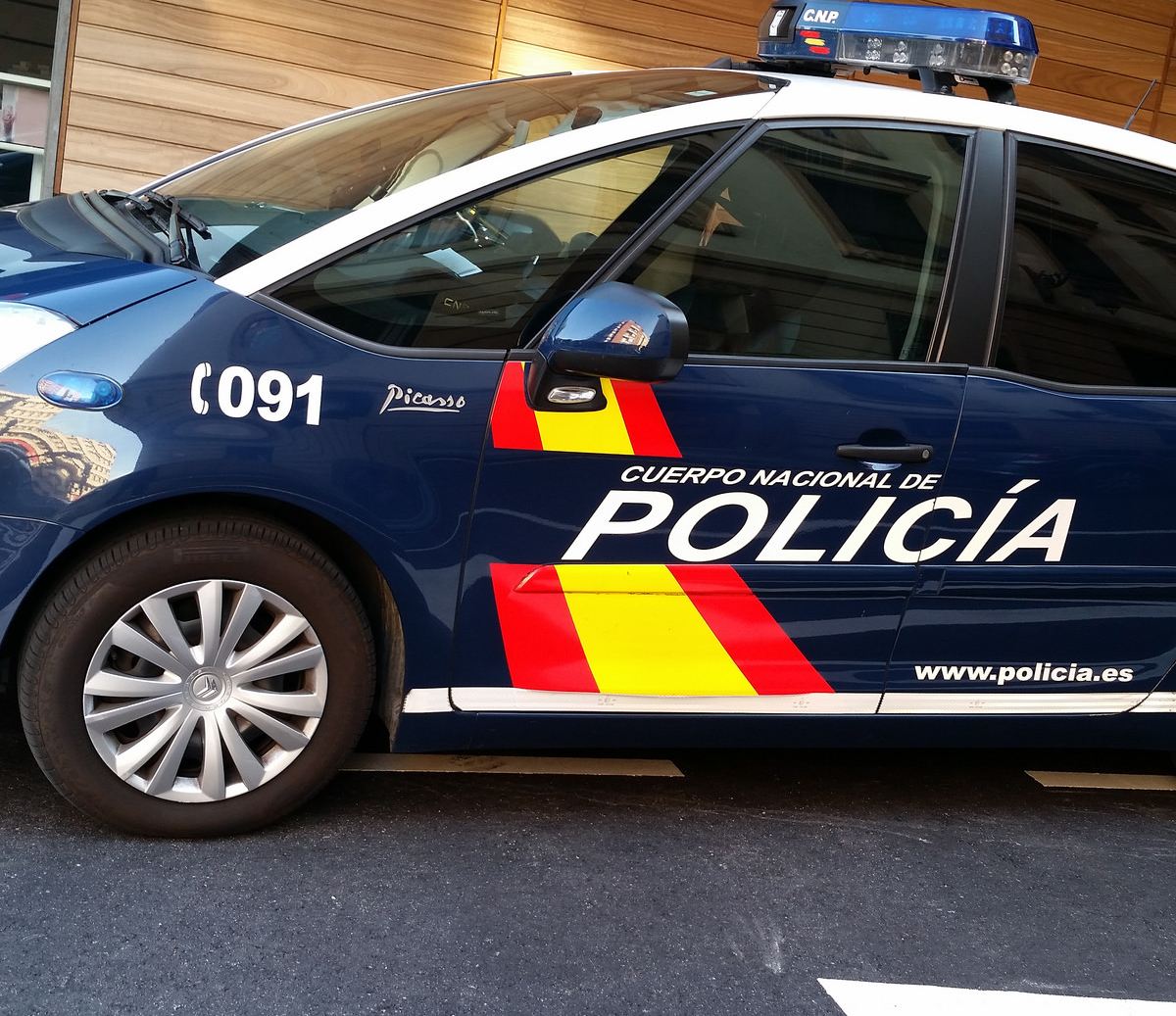 Policía Nacional, vehículo, coche