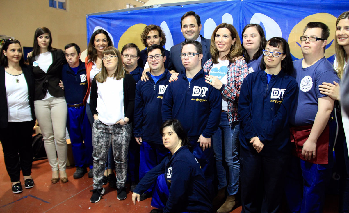 Paco Núñez ha visitado el Centro Especial de Empleo de Down Toledo.