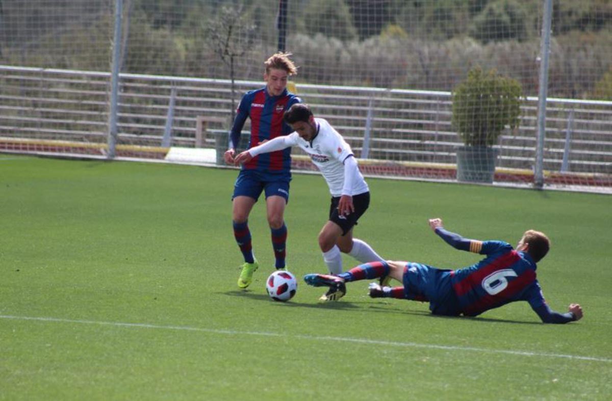 La UB Conquense arrancó un punto insuficiente del feudo del Atlético Levante