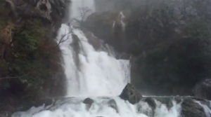 Reventón de "los Chorros" del río Mundo, en Riópar (Albacete)