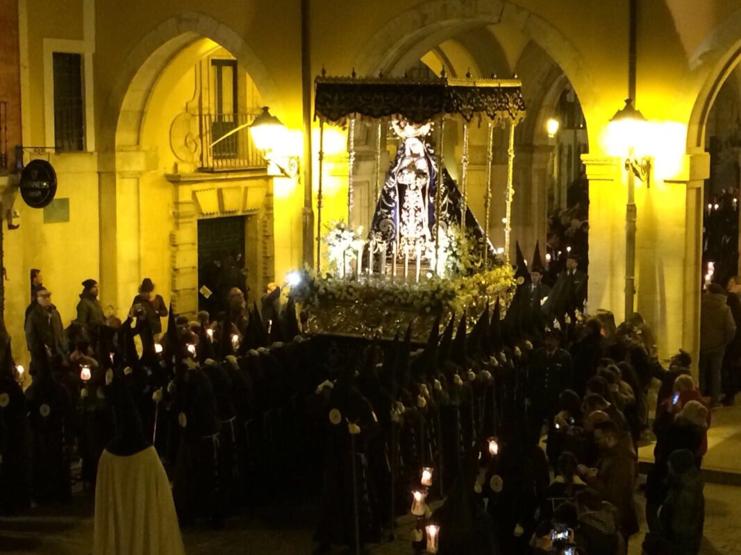 Procesión de Paz y Caridad.