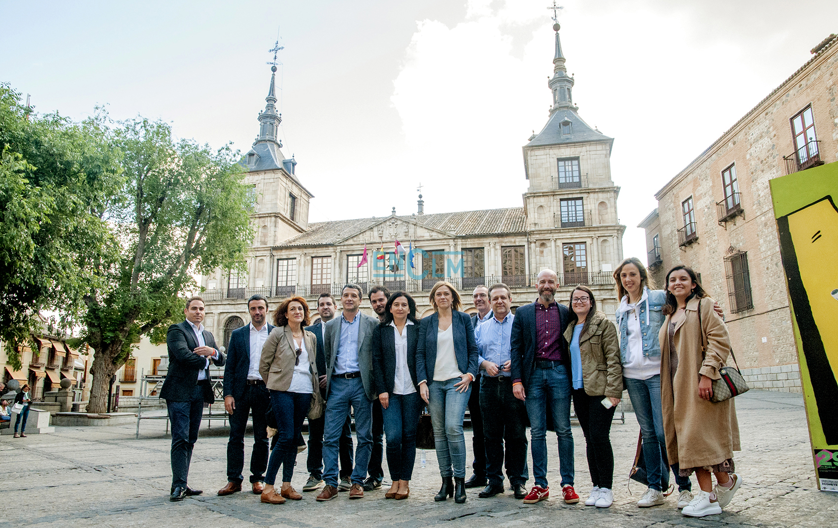 Carmen Picazo y el resto de integrantes de la comitiva de Ciudadanos durante su paseo por el casco.