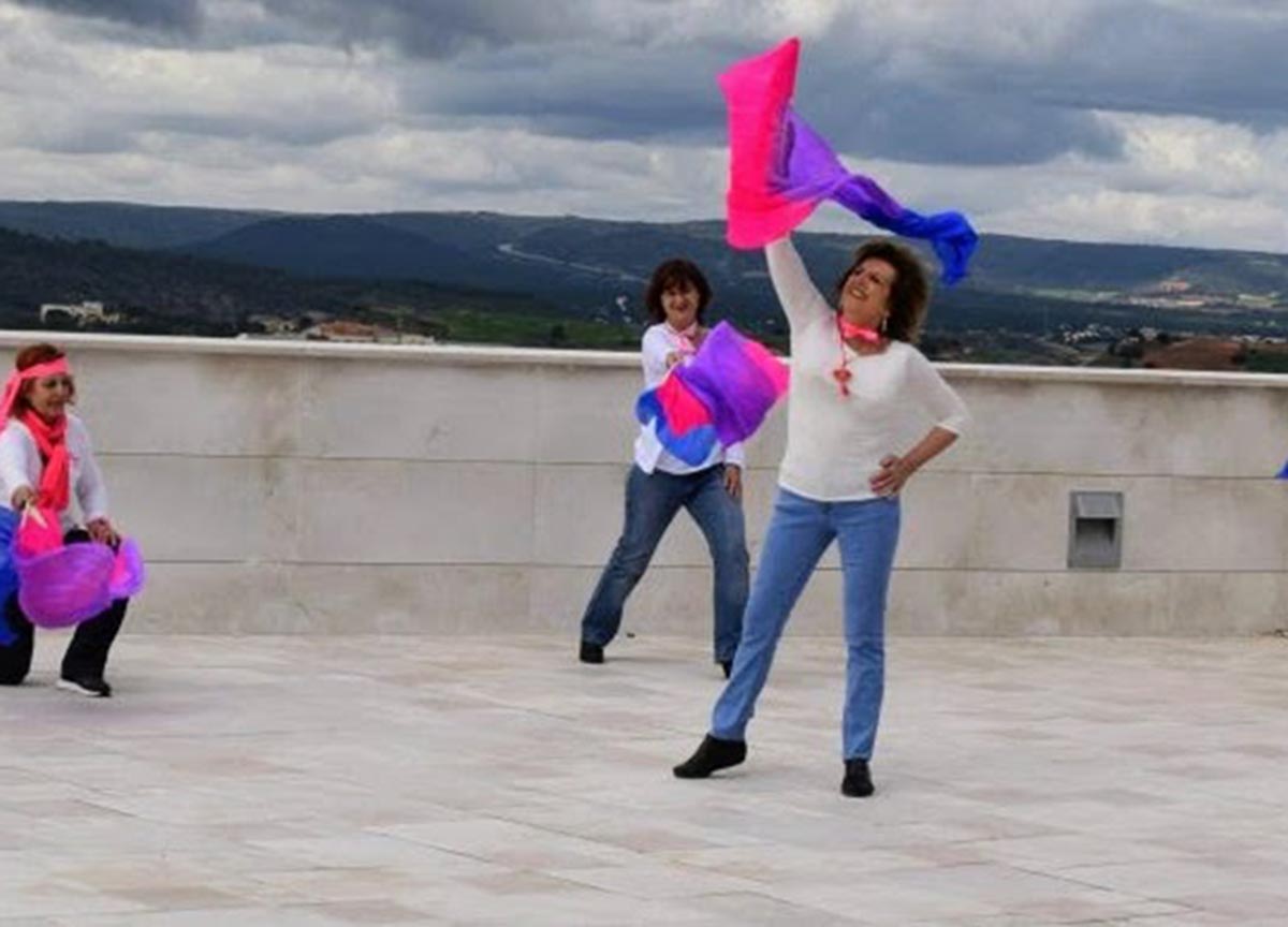 Otra danza de Mari Ángeles García contra el cáncer femenino