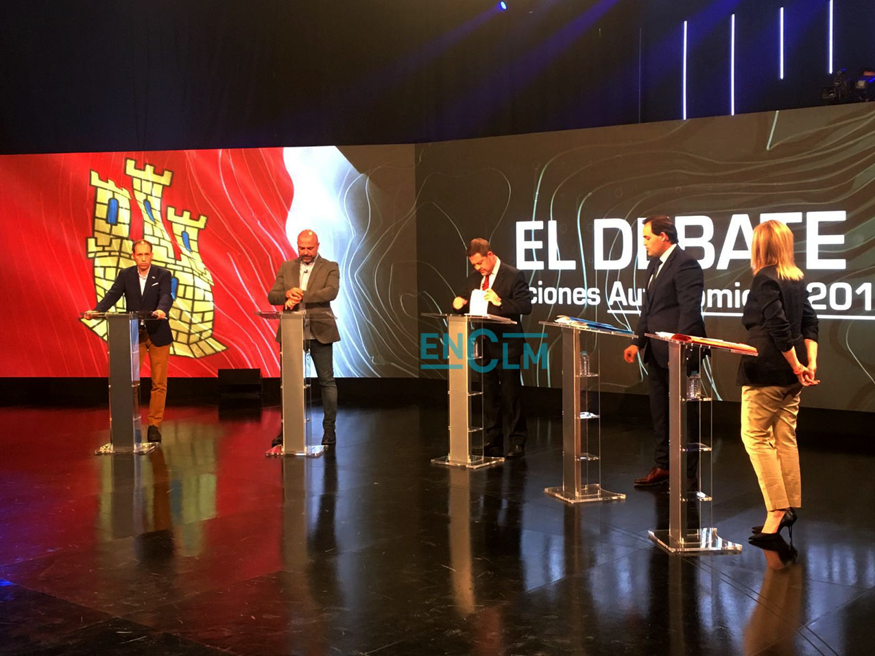 Así están colocados los candidatos a la Presidencia de CLM durante el debate que ha organizado CMMedia.