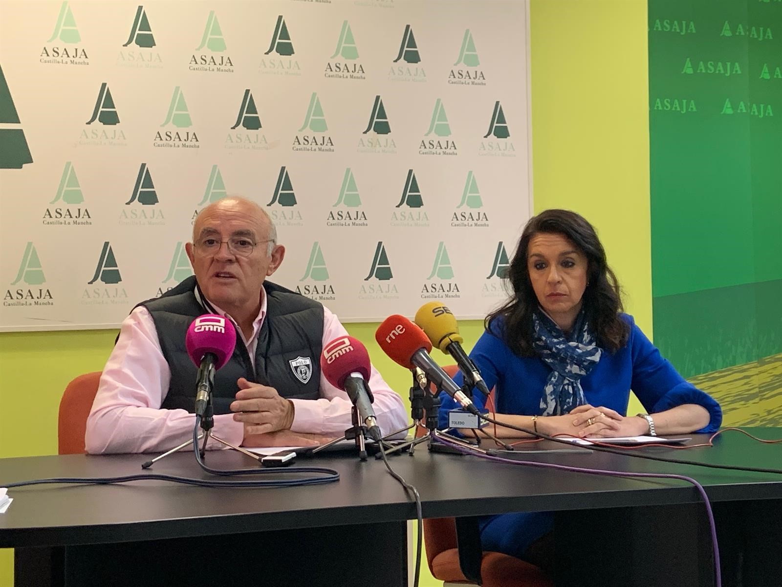 José María Fresneda y Blanca Corroto, secretario general de Asaja CLM y presidenta de Asaja Toledo.