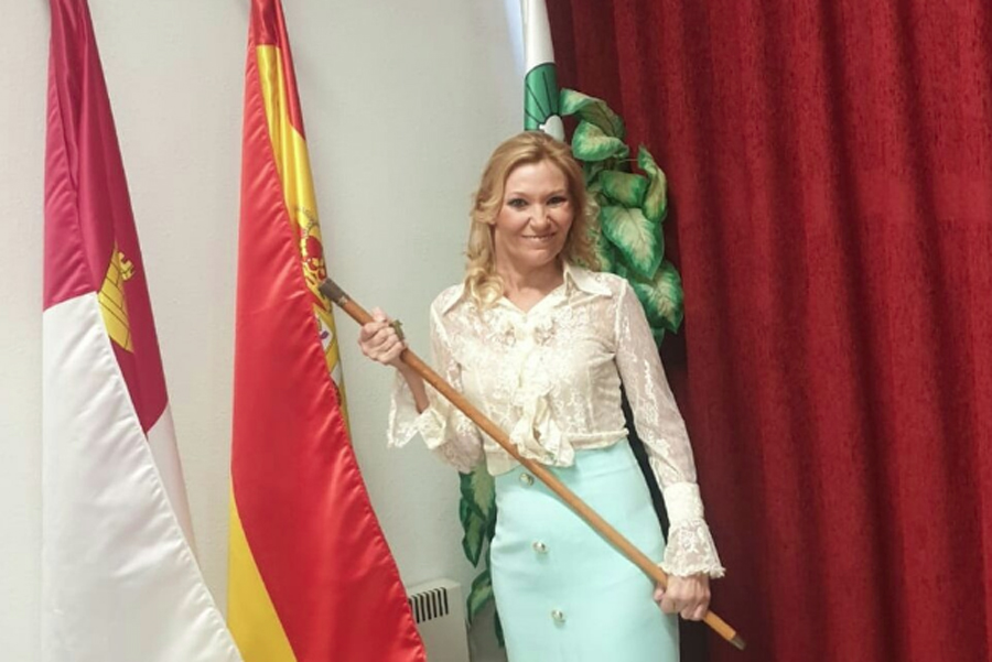 Carolina Alonso en la toma de posesión como alcaldesa de Villamuelas.