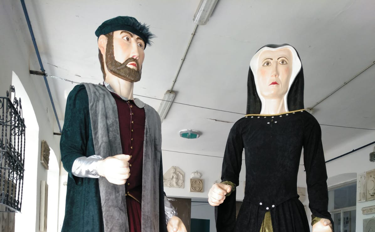 El desfile de gigantones incorporará las figuras de Juan de Padilla y María Pacheco.