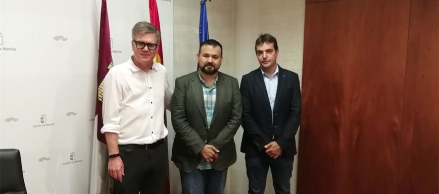 De izquierda a derecha: Francisco Javier García, Amores y Pablo García, en la presentación de la Toledo Handball Cup