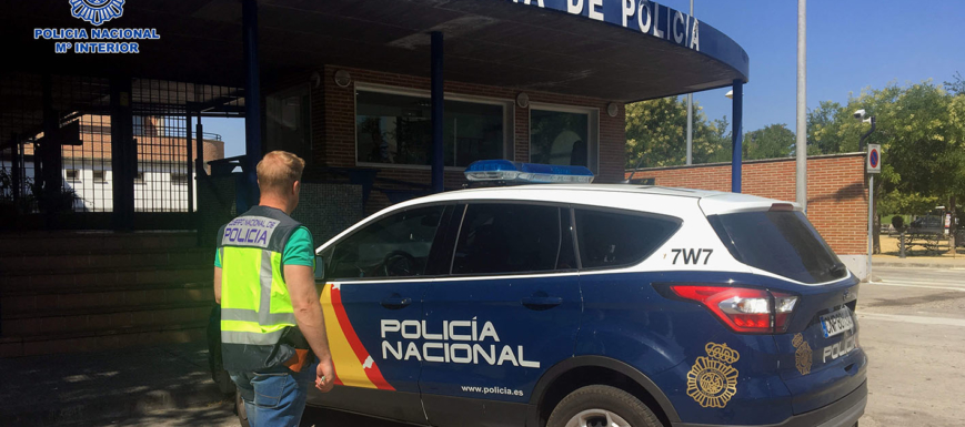 La operación se inició en la Comisaría de la Policía Nacional de Talavera por la conexión del grupo con el tráfico de drogas.