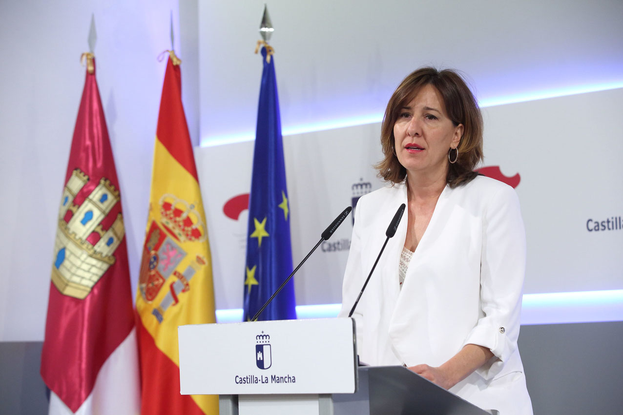 La portavoz del Gobierno de Castilla-La Mancha, Blanca Fernández.