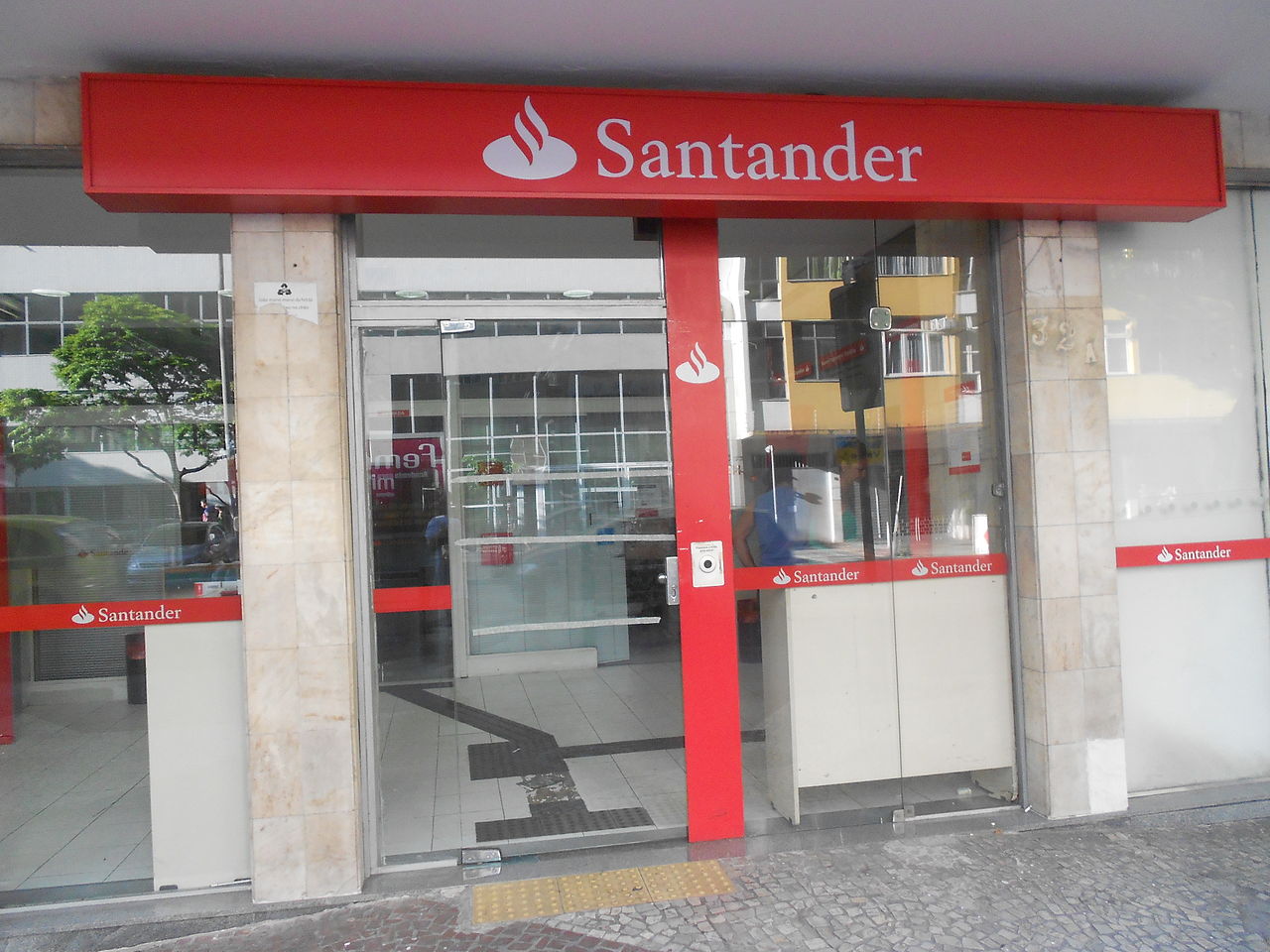 Oficina del Banco Santander.