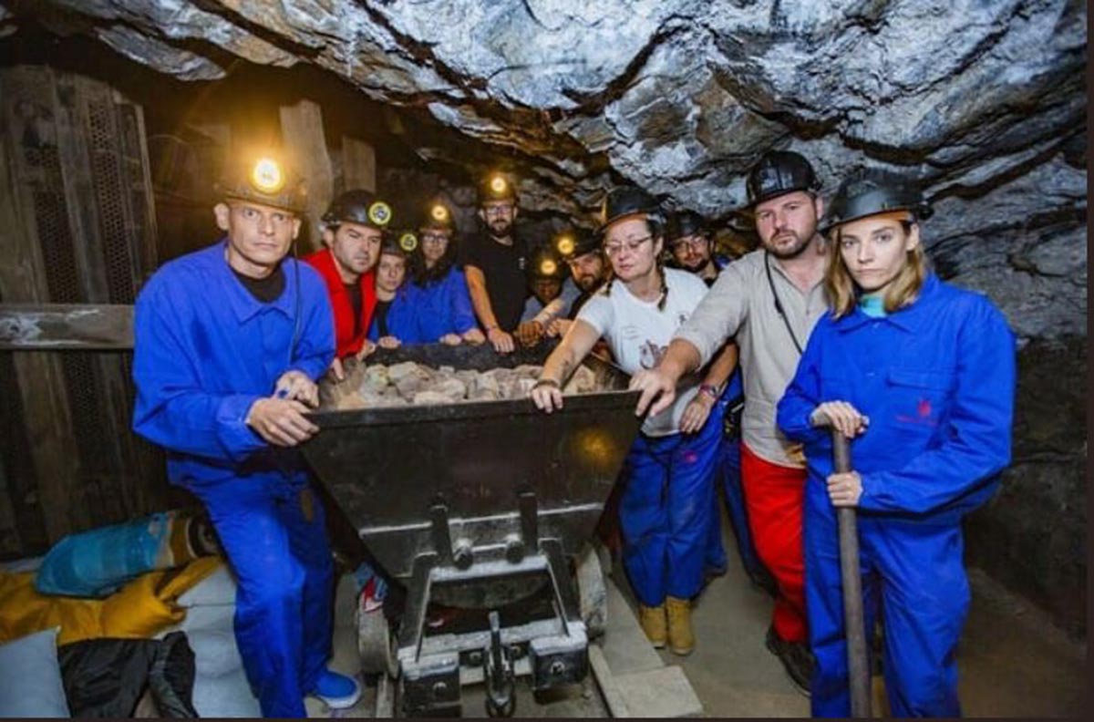 Salieron los encerrados en la mina de Almadén